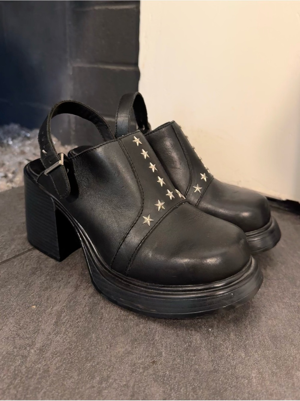 Vintage Wicked Road Warrior Star Studded Leather Clogs